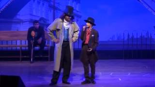 Let's go to the opera!