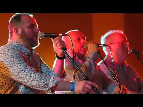 Danse bretonne : rond d'Loudia/Loudéac - Les traines meuriennes orchestra - Nuit Jaune Elliant 2018