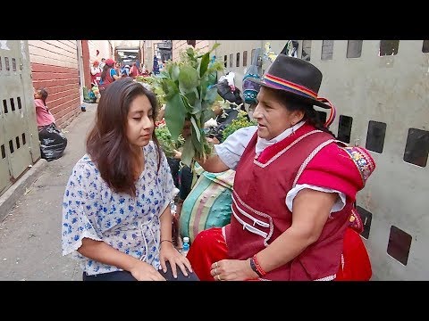 Doña Rosa: Spiritual cleansing for bad energy (limpia spiritual) in Cuenca, Ecuador for ASMR