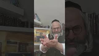 פונקען פון פייער🔥פרשת שמיני ה'תשפ"ה (הרב מוטה פראנק) - התמונה מוצגת ישירות מתוך אתר האינטרנט יוטיוב. זכויות היוצרים בתמונה שייכות ליוצרה. קישור קרדיט למקור התוכן נמצא בתוך דף הסרטון