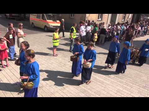 Realschule Mengen - Heimattage 2013: Bäurinnen
