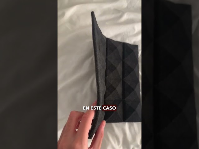 Vídeo relacionado con Nhemeylp Juego de 4 pósteres de videojuegos, papel tapiz de neón para habitación de niños, arte de pared sin marco para dormitorio de niños, decoración del hogar, 8 x 10 pulgadas (patrón C)