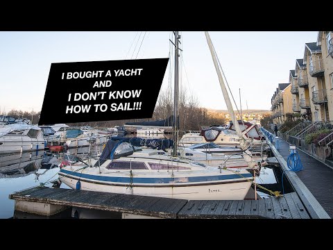 I JUST BOUGHT MY VERY FIRST BOAT..... guess how much it cost?? (ep 1)