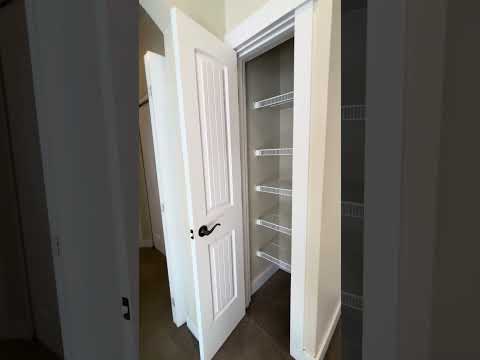 w1031 - Video 2 of 2