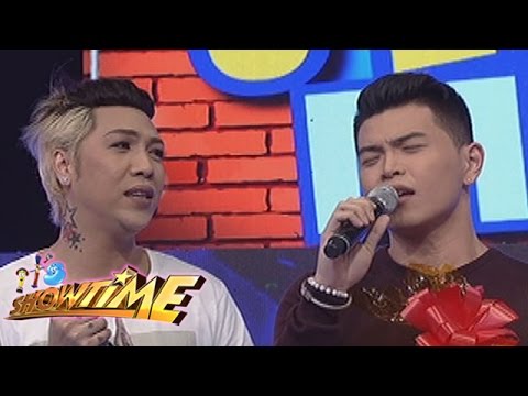 It's Showtime: Daryl Ong sings 'Stay'