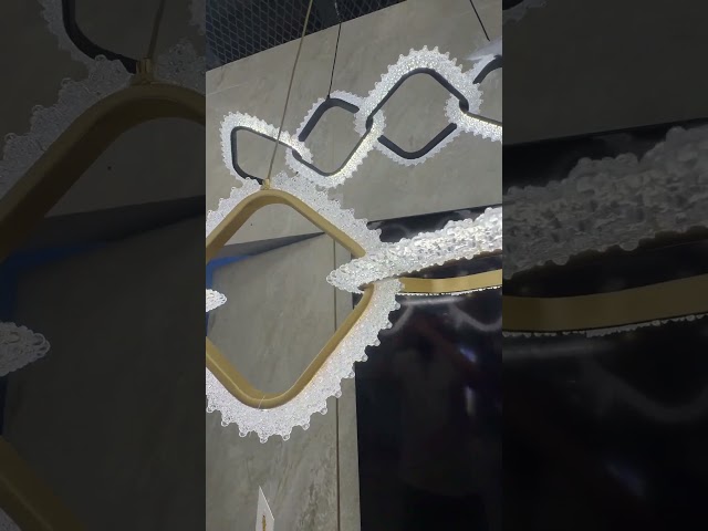 نجفة اكريليك ذهبي حلقات 120 سم