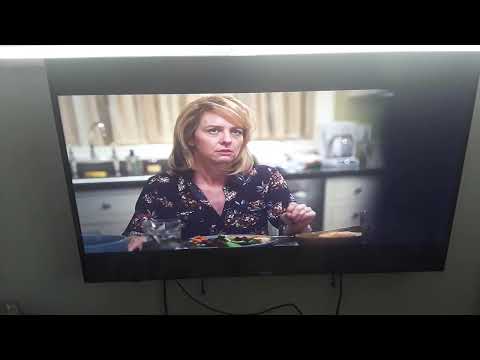 13 Reasons Why clay throws up vomit