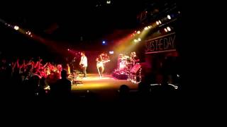 Saves The Day &quot;Jodie&quot; 2013