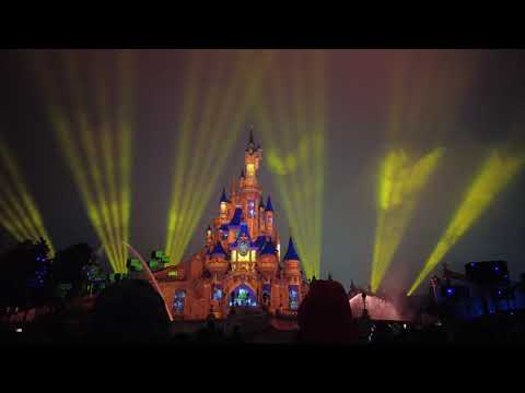 Disney DLIGHT and DREAMS OF CHRISTMAS Insiidears  Event