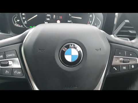 BMW 3-Series 318i Sport Saloon - Image 2