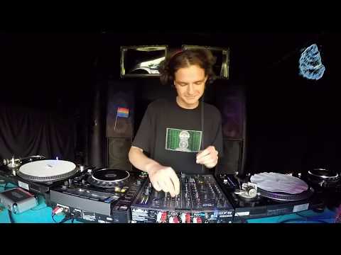 The Blue Oyster: Proxytm / 28.06 / 18 - 19