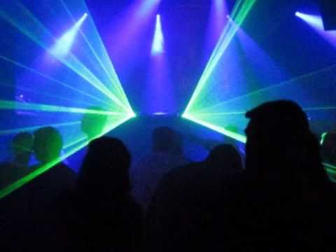 DJ D=p+cer @ Zodiak Commune - Analog Dialogue [11-09-2010, Popcentrum 013, Tilburg]