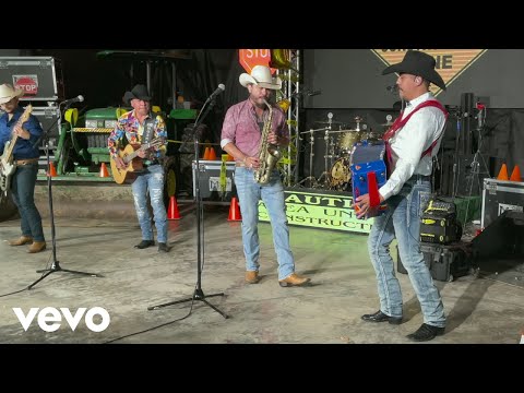 La Maquinaria Norteña - Así Ya No (En Vivo / 2021)