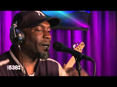 Lange Frans & De Songrapers - Je Moeder Wil Met Me Mee