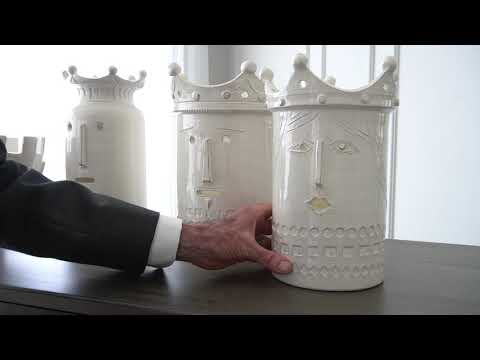 Royal Family Vase-Queen(مزهرية العائلة الملكية - ملكه)