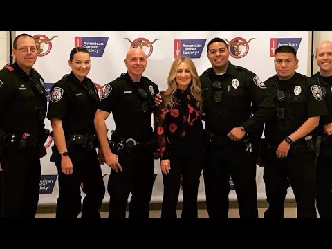 Lee Ann Womack - There Is A God (Live Performance)