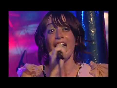 Life without buildings – New Town (live)