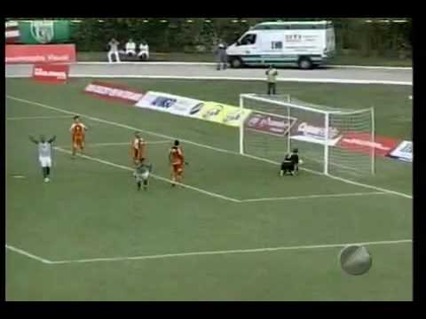 Gol de Estreia de Cicinho no Vitória da Conquista