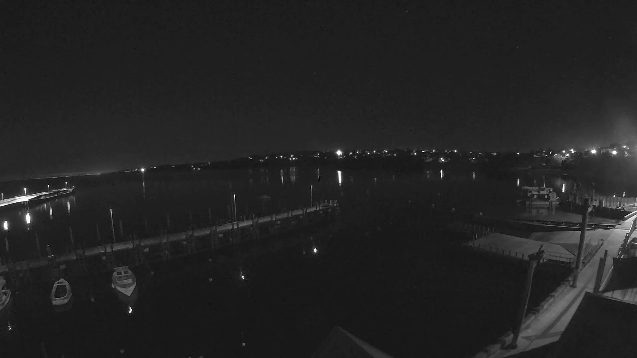 Live webcam view of Marina del Club Náutico de Mornington