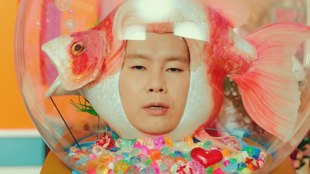 Член в шляпе. Странные корейцы. Сан нак джи. Смешной японец. Маска для невесты от коронавируса.