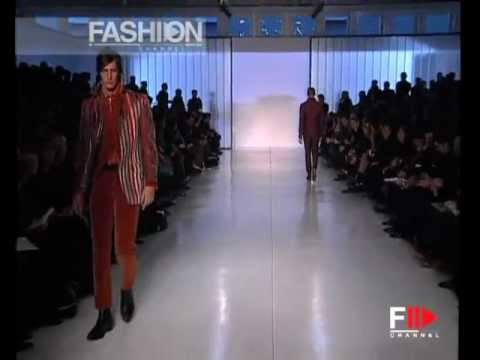 "Romeo Gigli" Autumn Winter 2001 2002 Milan 3 of 3 Menswear by FashionChannel