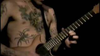 GG Allin jabbers song Automatic with the junkies and dee dee