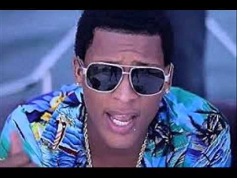 Químico Ultra mega Ft Mc Alex  Andamos Con Gucci