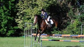 preview picture of video 'Robin Hahn Jumping: Cave 2008'