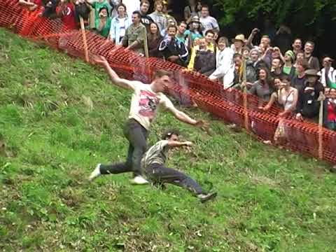 Gloucestershire Cheese Rolling 2009