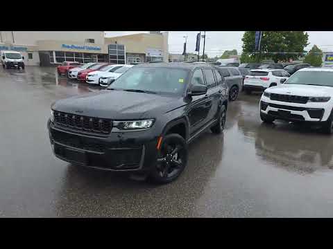 2026 Jeep Grand Cherokee L in Black for sale at Kitchener Chrysler Dodge Jeep Ram in Kitchener, ON