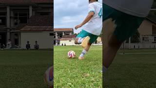 Download lagu Alasan kocak sparing tarkam pake kaki kiri 😆 #football #futsal #sepakbola #footalltiktok mp3