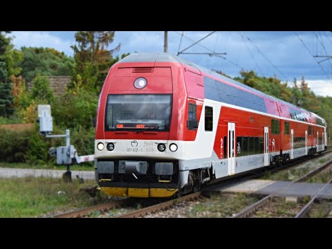 ZSSK Jánošík 671.002 v novej farebnej schéme v stanici Závod