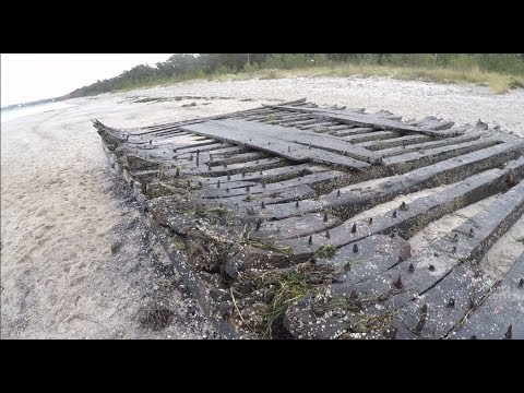 Nach dem Sturm ! Wrack Besichtigung am Strand von Glowe