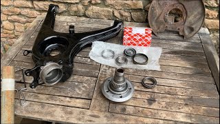 Mercedes R107: Regeneracja Piasty Tylnej i Demontaż Łożyska