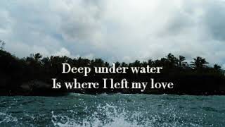 Atlantis - Bridgit Mendler (lyrics)