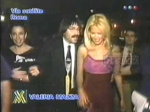 Figuretti y Valeria Mazza en Roma VideoMatch 1998 FUTBOL RETRO TV
