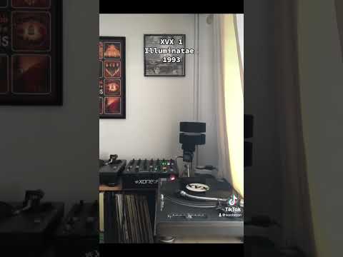 XVX 1- Illuminatae 1993 #vinyl #oberon #techno #oldskool #rave #trance #oldskoolrave #90s