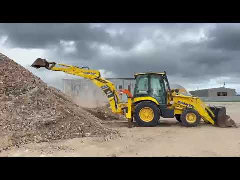 Komatsu WB 93 R-5, excavator loader