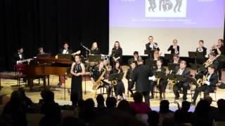 It's Only a Paper Moon