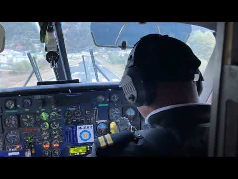 Nepal - LUKLA LANDING (Cockpit View)