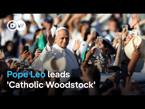 Pope Leo celebrates Jubilee year with hundreds of thousands of young Catholics | DW News