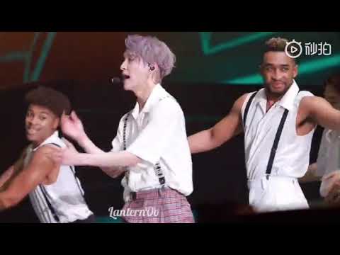 #Lay #ExoLay #张艺兴 [fancam] BAD - Lay concert NANJING 190720