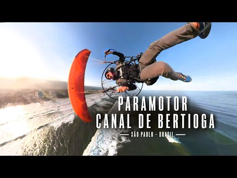 NO ALTO DO MUNDO || VOO DE PARAMOTOR NO CANAL DE BERTIOGA - São Paulo, Brasil