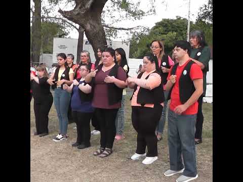 Momentos emotivos con el Himno en Diamante Entre Rios