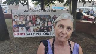 Strage di Viareggio, il corteo nel giorno dell'anniversario: «Abbiamo ottenuto giustizia, ora ser...