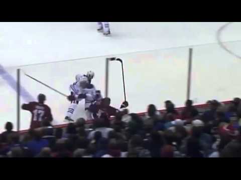 Ladislav Smid clobbers Mikkel Boedker