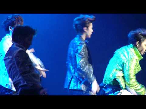 [HD][FANCAM] 120520 EXO - MAMA @ SM TOWN 2012 LA (Anaheim)