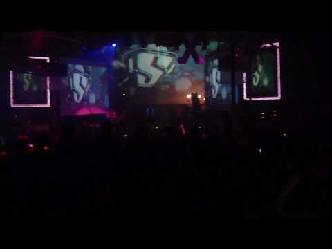 wmc 2010 Roger Sanchez at Manssion Miami