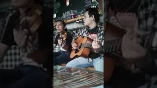 Download lagu Iwan fals siang seberang istana mp3