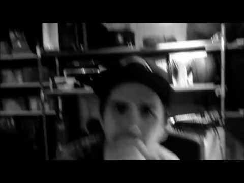 2mal2 - skit1 (1st videoclip ever)